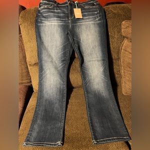 NWT BKE Payton Bootcut Jean Size 32R x 31 1/2